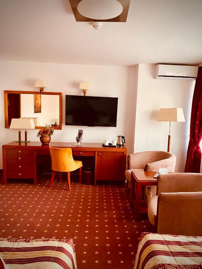 Casa Jasmine Hotel Brasov Ngoại thất bức ảnh