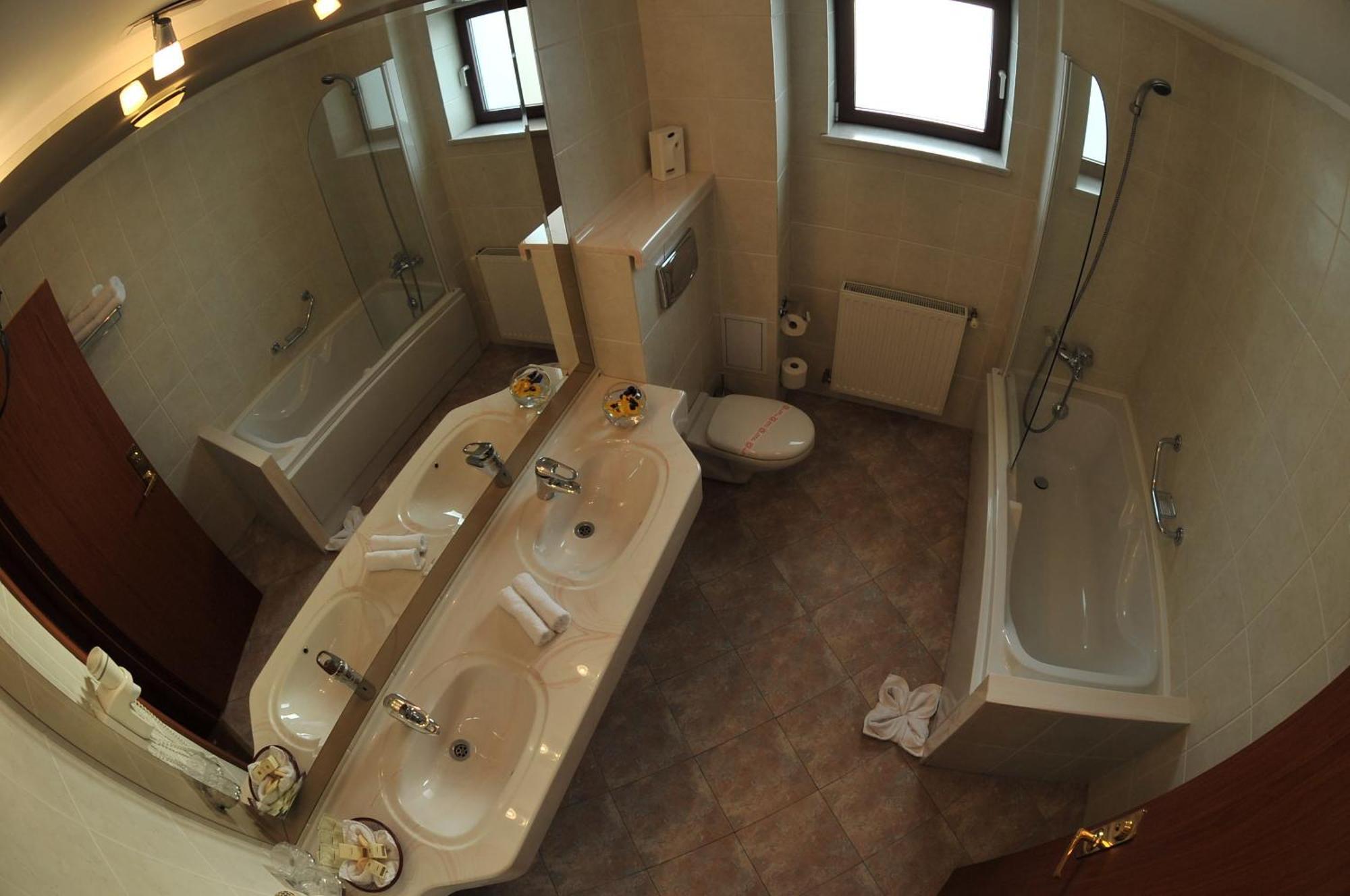 Casa Jasmine Hotel Brasov Ngoại thất bức ảnh